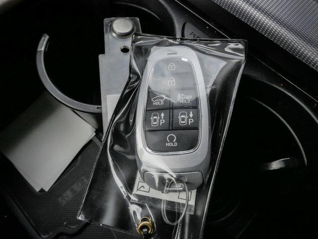 Photo of 2023 Hyper White Hyundai PALISADE