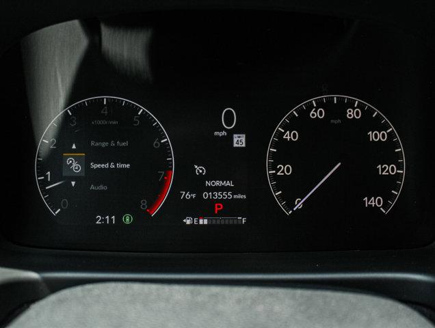 Photo of 2025 Platinum White Pearl Honda Odyssey