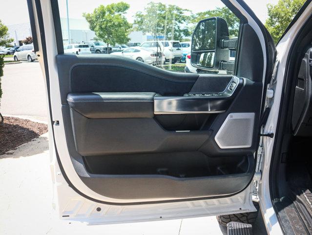Photo of 2025 Star White Metallic Tri-Coat Ford F-450