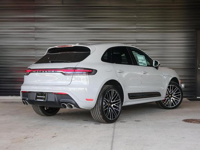Photo of 2025 Chalk Porsche Macan