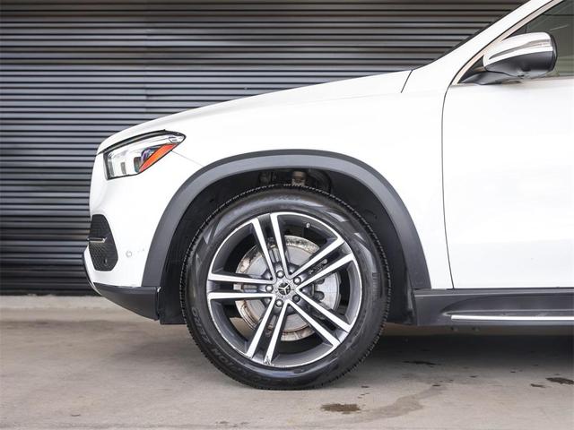Photo of 2021 Polar White Mercedes-Benz GLE 350