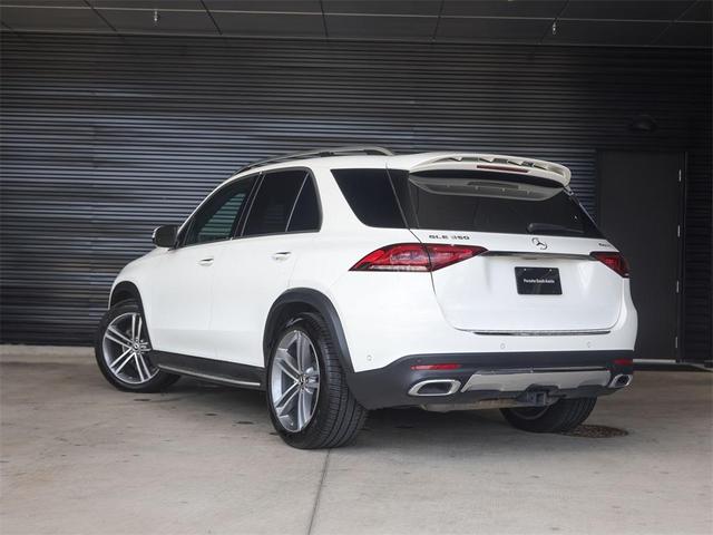 Photo of 2021 Polar White Mercedes-Benz GLE 350