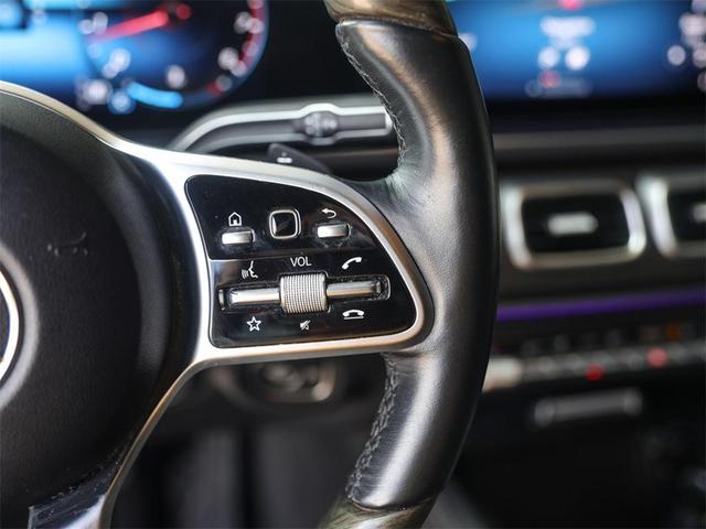 Photo of 2021 Polar White Mercedes-Benz GLE 350