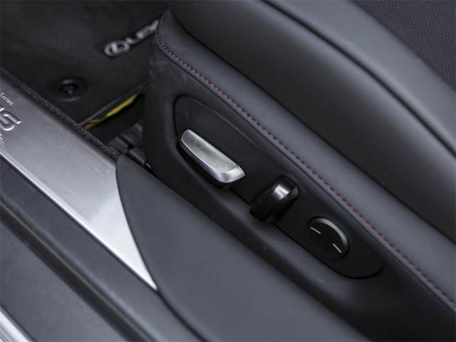 Photo of 2022 Iridium Lexus LC 500