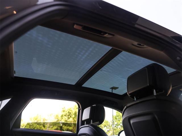 Photo of 2022 Quartzite Grey Metallic Porsche Cayenne