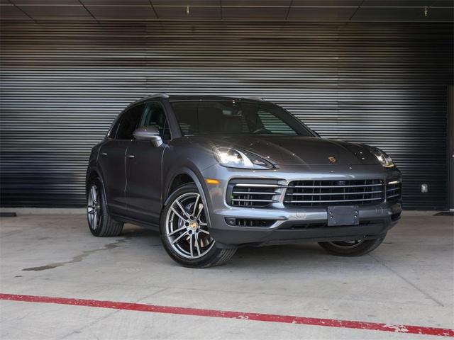 Photo of 2022 Quartzite Grey Metallic Porsche Cayenne
