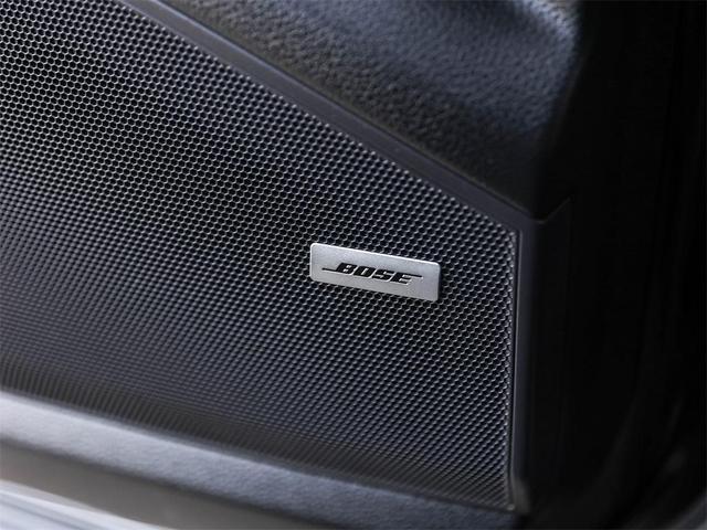 Photo of 2024 Black Porsche Cayenne