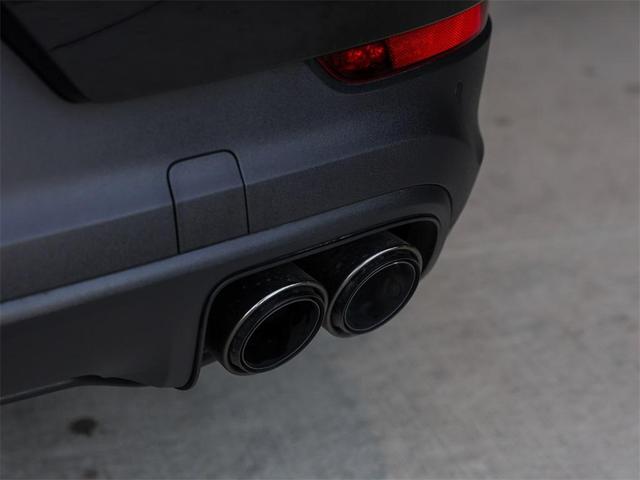 Photo of 2024 Black Porsche Cayenne