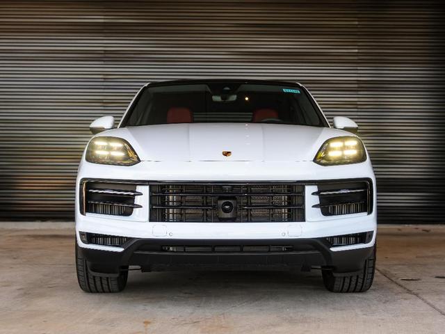 Photo of 2025 White Porsche Cayenne