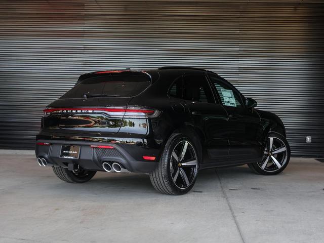 Photo of 2025 Black Porsche Macan