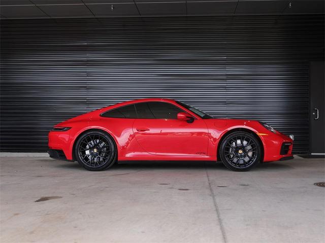 Photo of 2023 Red Porsche 911
