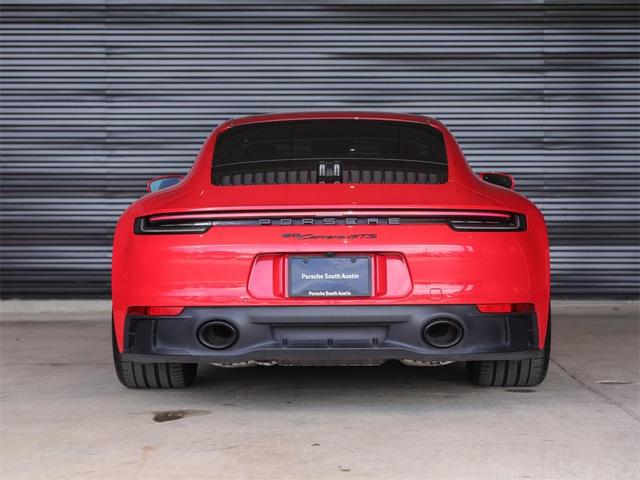 Photo of 2023 Red Porsche 911