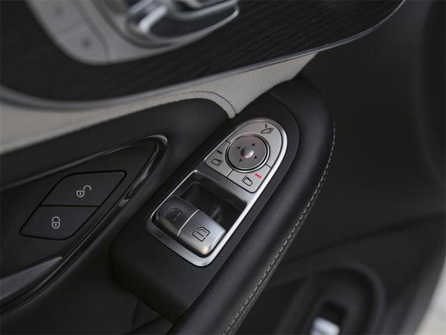 Photo of 2021 designo Diamond White Metallic Mercedes-Benz AMG C 63