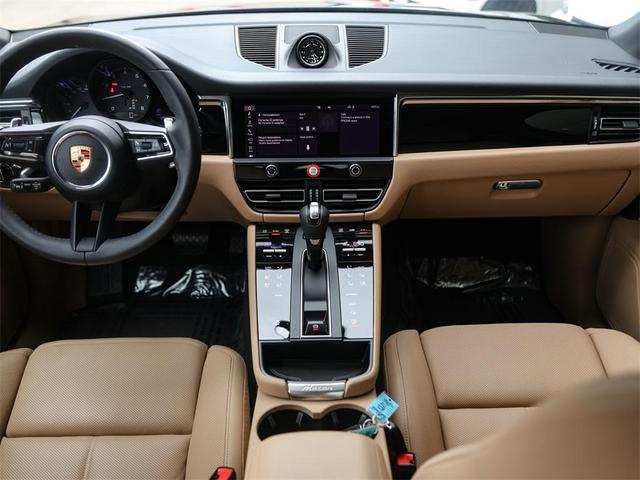 Photo of 2025 Black Porsche Macan