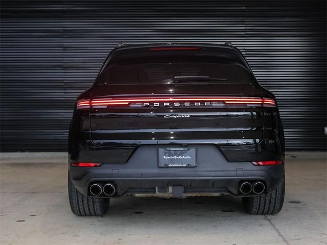 Photo of 2024 Black Metallic Porsche Cayenne