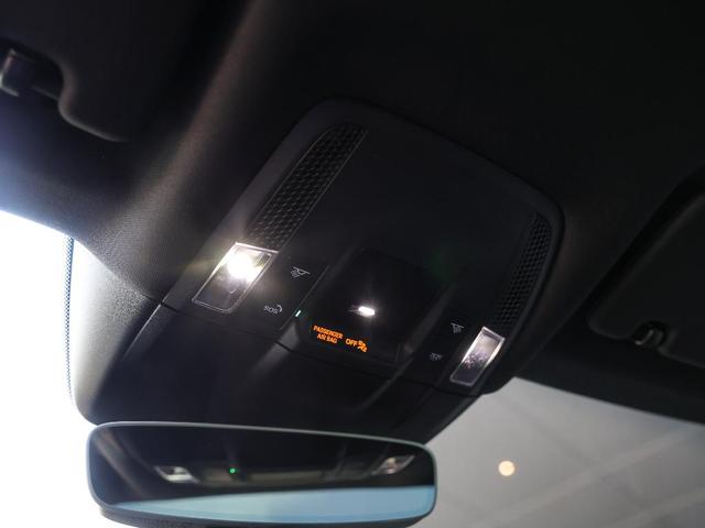 Photo of 2025 Dolomite Gray Porsche Taycan