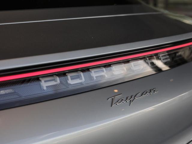 Photo of 2025 Dolomite Gray Porsche Taycan