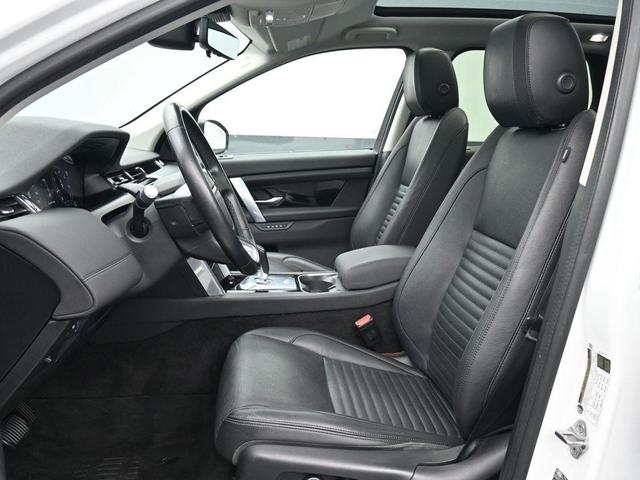 Photo of 2020 White Land Rover Discovery Sport