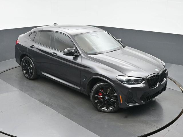 Photo of 2022 Dark Graphite Metallic BMW X4