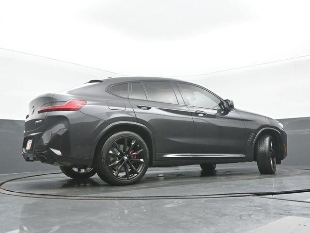 Photo of 2022 Dark Graphite Metallic BMW X4