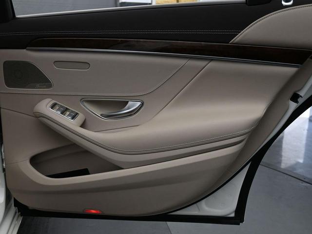 Photo of 2018 White Mercedes-Benz S-Class