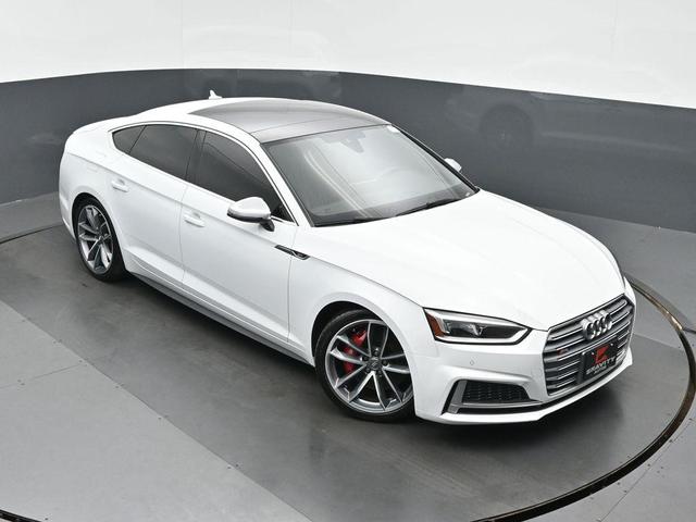 Photo of 2018 Glacier White Audi S5