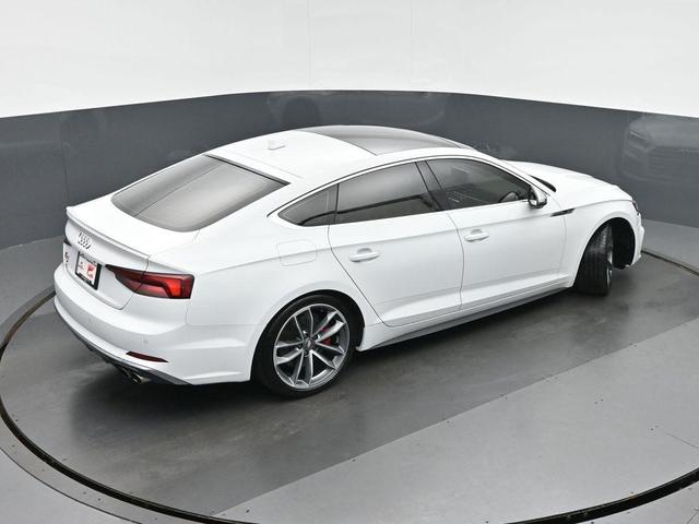 Photo of 2018 Glacier White Audi S5