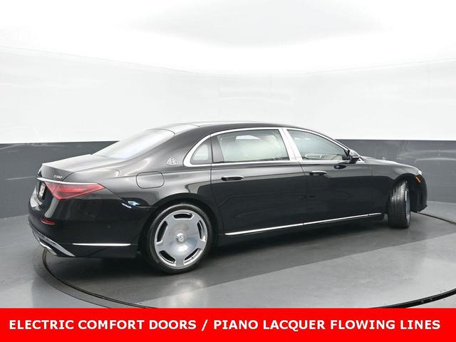 Photo of 2022 Black Mercedes-Benz Maybach S 580