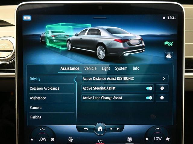 Photo of 2022 Black Mercedes-Benz Maybach S 580