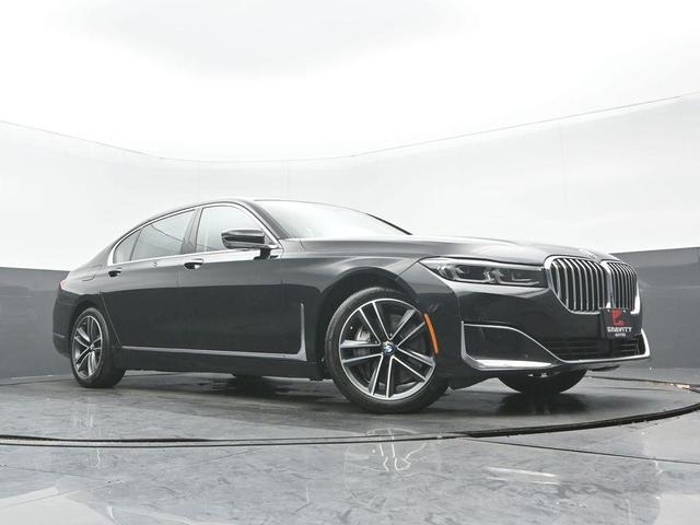 Photo of 2022 Black Sapphire Metallic BMW 750