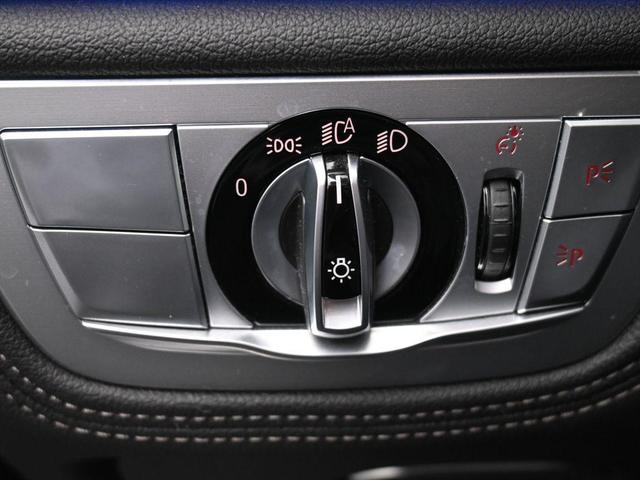 Photo of 2022 Black Sapphire Metallic BMW 750