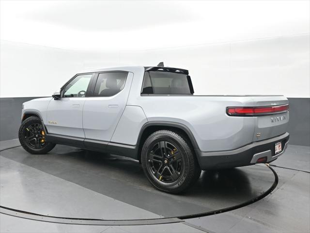 Photo of 2023 LA Silver Rivian R1T