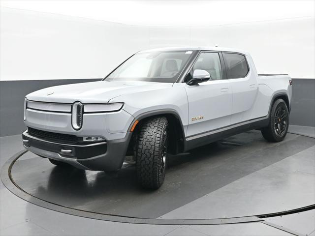 Photo of 2023 LA Silver Rivian R1T