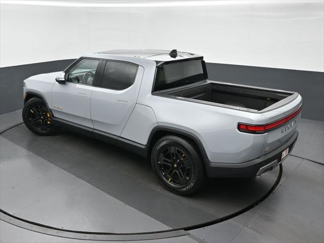Photo of 2023 LA Silver Rivian R1T