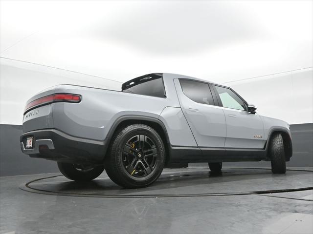 Photo of 2023 LA Silver Rivian R1T