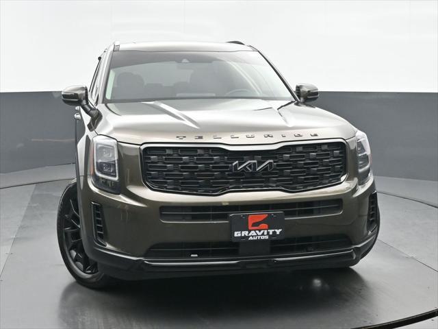 Photo of 2022 Dark Moss Kia Telluride