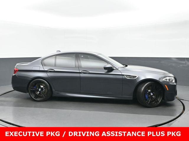Photo of 2016 Gray Metallic BMW M5