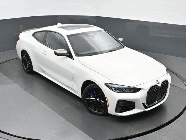Photo of 2022 Alpine White BMW M440