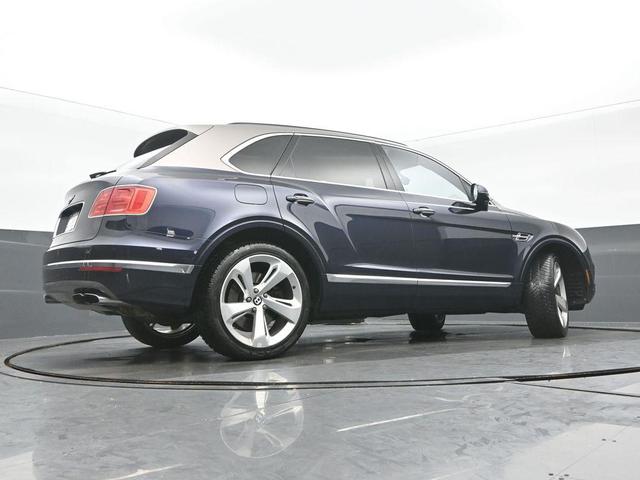 Photo of 2019 Blue Bentley Bentayga