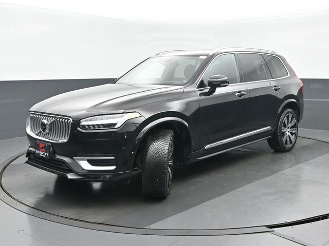 Photo of 2020 Onyx Black Metallic Volvo XC90