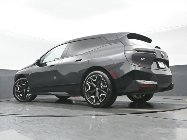 Photo of 2022 Dark Graphite BMW iX