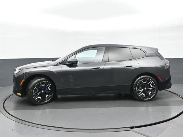 Photo of 2022 Dark Graphite BMW iX