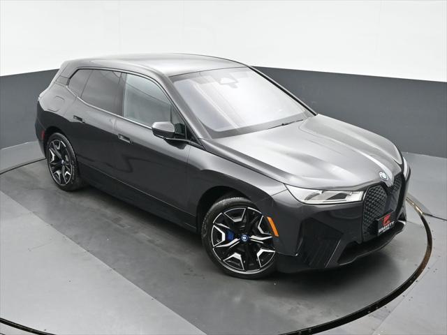 Photo of 2022 Dark Graphite BMW iX
