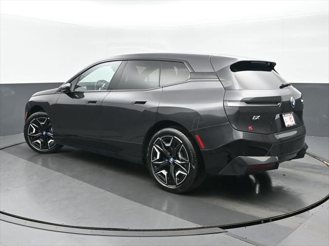 Photo of 2022 Dark Graphite BMW iX