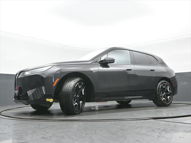 Photo of 2022 Dark Graphite BMW iX