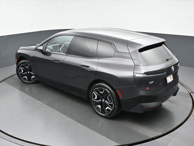Photo of 2022 Dark Graphite BMW iX