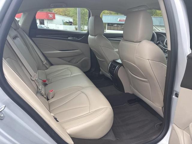 Photo of 2017 Quicksilver Metallic Buick LaCrosse