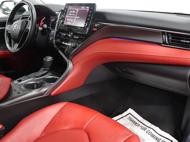 Photo of 2021 WHITE Toyota Camry