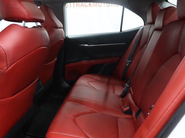Photo of 2021 WHITE Toyota Camry