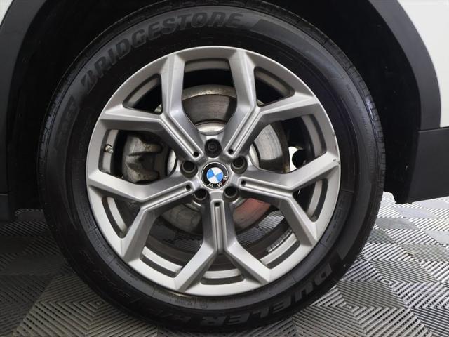 Photo of 2021 WHITE BMW X3